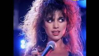 17:01::::::Happy Birthday   Susanna Hoffs  BANGLES