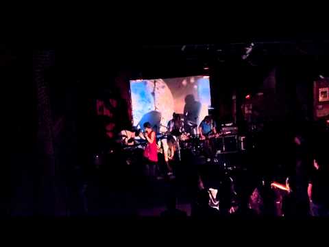 Troubadour Dali - Let's Make It Right (Live)