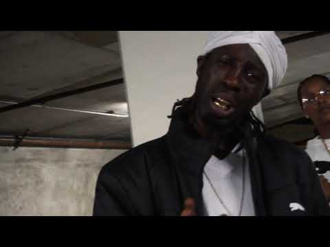 Spiffy K - Just Wanna Ball.Feat.Lil ChuckyRed,Shot By.(PapaSmurf619)