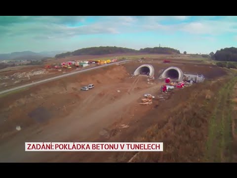 STRABAG a.s. - Dálnice D8 - betonáž vozovky v tunelech