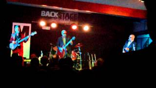 NINE BELOW ZERO    Dont Point Your Finger  At the guitar man)