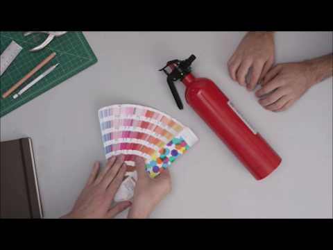 PANTONE® PLUS SERIES EXTENDED GAMUT Coated Guide GG7000