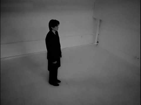 hanuel - UN MOMENTO (Official Visualizer)