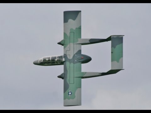 ONBOARD CAM / GIANT 38% SCALE BRONCO OV-10 STEVE HOLLAND AT WINGS & WHEELS RC MODEL AIRSHOW - 2014