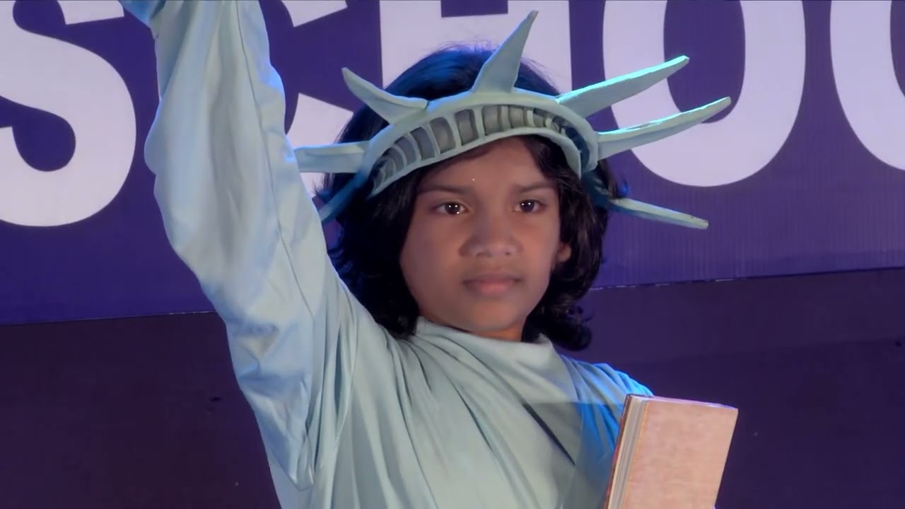 WAVES 2K19 STATUE OF LIBERTY fancy dress