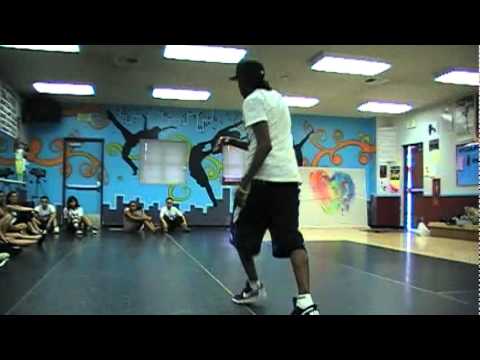 Wreckless @ Laguna Creek teaching "Can't Be Friends"