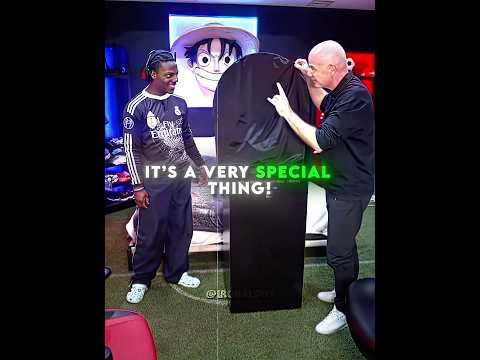 iShowSpeed Reveals 2026 World Cup Trophy 🤯🔥