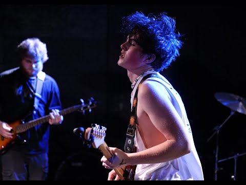 The Daze - New Wave War (LIVE @ THE FOUNDRY)