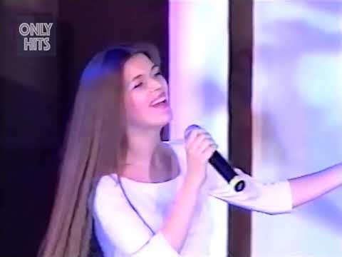 Канарите - Хороводна китка 2000 (Ние Българите) с певиците на Пайнер / Kanarite - Horovodna kitka