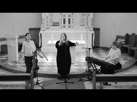 Amorose - Prva Ljubav te zove