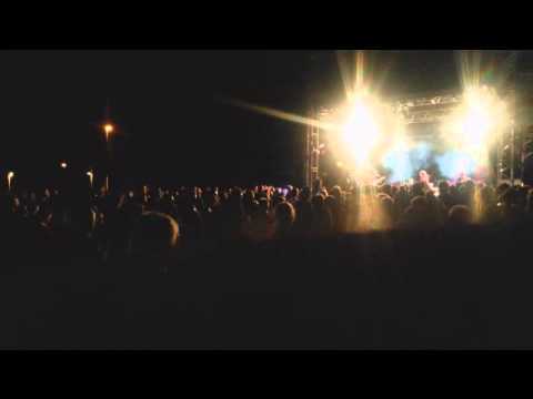 GROUPE POUR LA FETE DE LA ST JEAN A FLEURY LA VALLEE