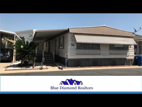 Virtual Tour 2 Bedroom + 2 Bath Manufactured Home in Canoga Park For Sale