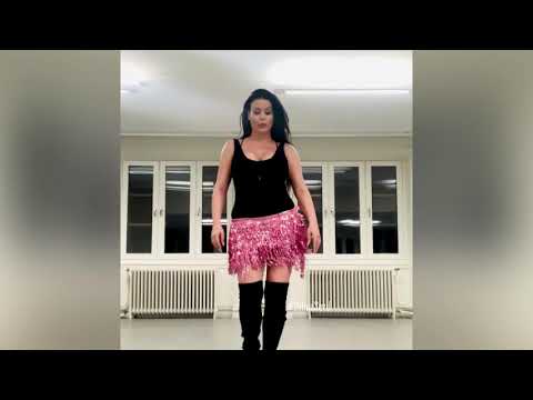 Belly dance tabla solo practice in the dance studio! Magdans trumsolo träning i studion i Malmö!