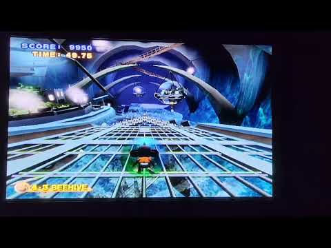 Super Monkey Ball 2 - World 4-3 Beehive 49.75