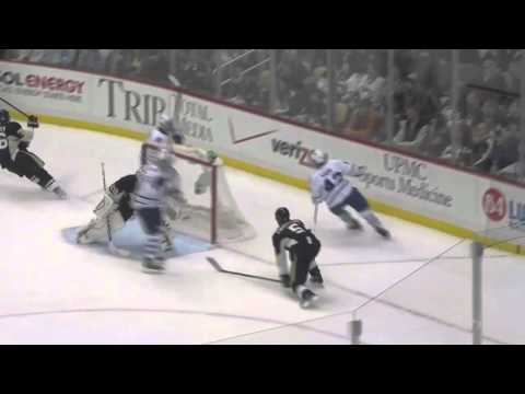 Kadri 2-1 Goal - Maple Leafs @ Penguins (Nov 27, 2013)
