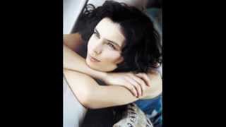 Nil Karaibrahimgil - Rüzgar