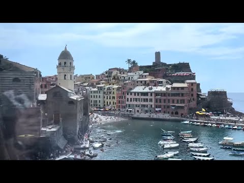 Cinque Terre: Shore leave on your own / AIDA COSMA