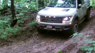 preview picture of video 'F150 Raptor at Whispering Pines - Wide truck narrow trail'