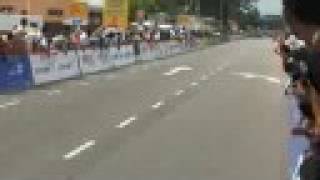 preview picture of video 'Tour de Langkawi Crash - Stage 7, 2008'