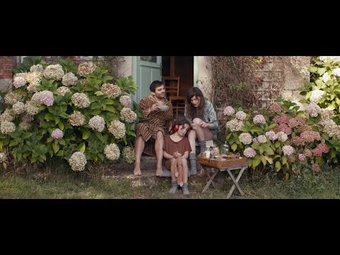 Bande annonce officielle de Felicità de Bruno Merle