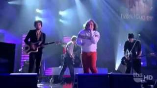 Har Mar Superstar Performs &quot;Girls Only&quot; on &quot;Lopez Tonight&quot;