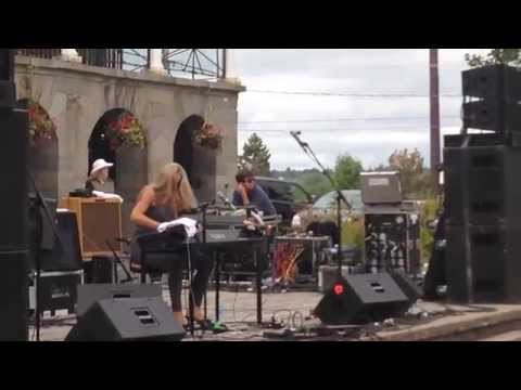 Honey Piazza Live Piano Solo at Harvest Jazz & Blues Festival 2014.