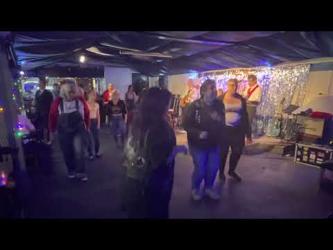 Timebomb All Stars - Straycat Strut (Broadlakes Social Club, London Colney)