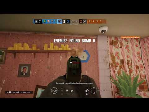 Cheeky one tap spawn peek on favela