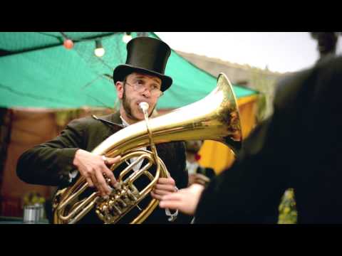 La Fanfare Toto - Compagnie Les Frères Locomotive