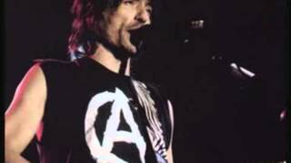 Cuarto movimiento &#39;&#39;La realidad&#39;&#39;  Extremoduro  wmv