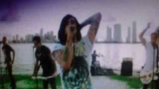 Stereos Paid like this