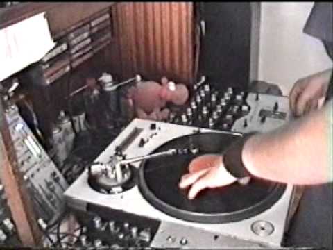 DJ Kid Stretch & Sparky T freestyle scratch session, 2000 something... GOOD TIMES!!!