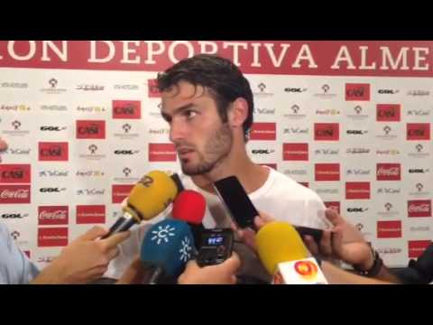 Torsiglieri (UD Almería) antes del Rayo