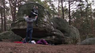 Video thumbnail de Machete Kills Again, 7c. Fontainebleau