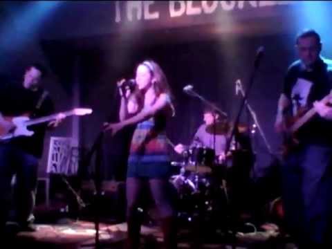 Golden Phi - That Ain't Me - The Blockley - 05.08.2012