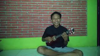 Download lagu Hijau daun-Ilusi tak bertepi kentrung senar 4 cover by romi mp3 Download lagu Hijau daun-Ilusi tak bertepi kentrung senar 4 cover by romi mp3