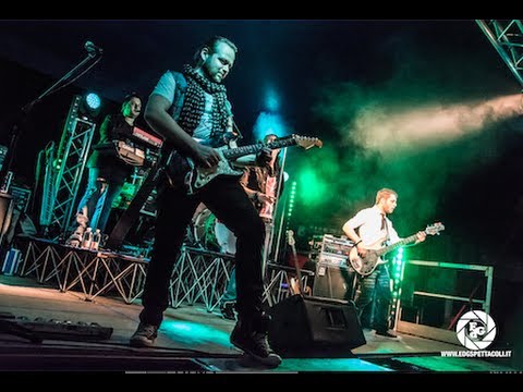 ABSOLUTE5 Cover Band Live - Balliamo Sul Mondo Luciano Ligabue - Sagra De Pasca Taibon 2014