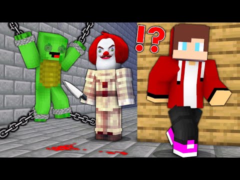 Insane Clown Seizes JJ & Mikey in Spooky Minecraft Maizen!