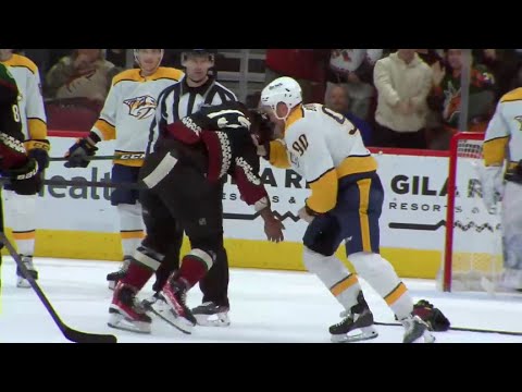 Mark Borowiecki vs. Bokondji Imama