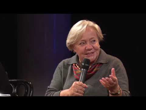 Antygona w Nowym Jorku Janusz Głowacki dyskusja