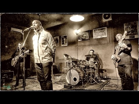 Original Blues from USA, La Berărie. Invitat special Dean BOWMAN