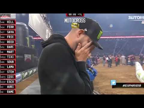 Dylan Ferrandis Takes out Justin Hill - Paris SX