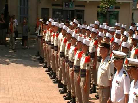 remise de képi blanc et le code d'honneur du légionnaires