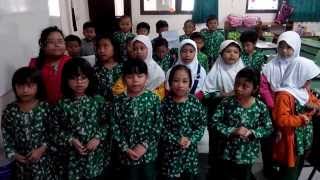 preview picture of video 'Nasyid anak-anak Cikal Harapan 2'