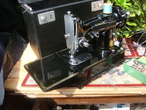 Antique Old Vintage Featherweight Singer sewing machine Model 222k See Video