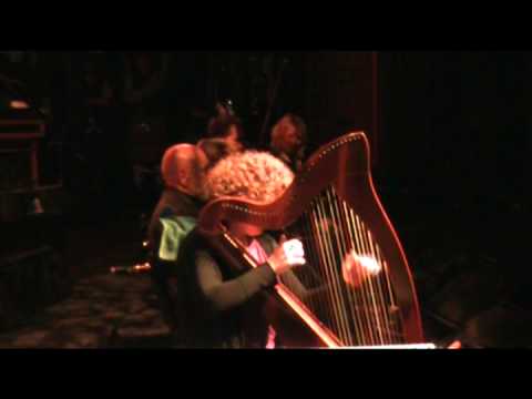 Triona Marshall  O'Carolan's Set. Irish harp.