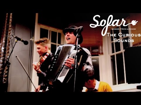 The Curious Sounds - Horse | Sofar Reading