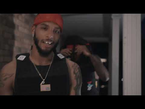Waynehead ft. Mitch - HoodRich (Official Video)