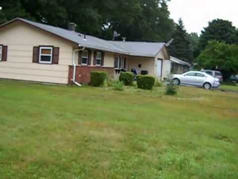 33 Kevin Rd Brockton 002