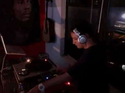 DJ Alóns & DEAF: Skylab Live (Oct. 10, 2013)